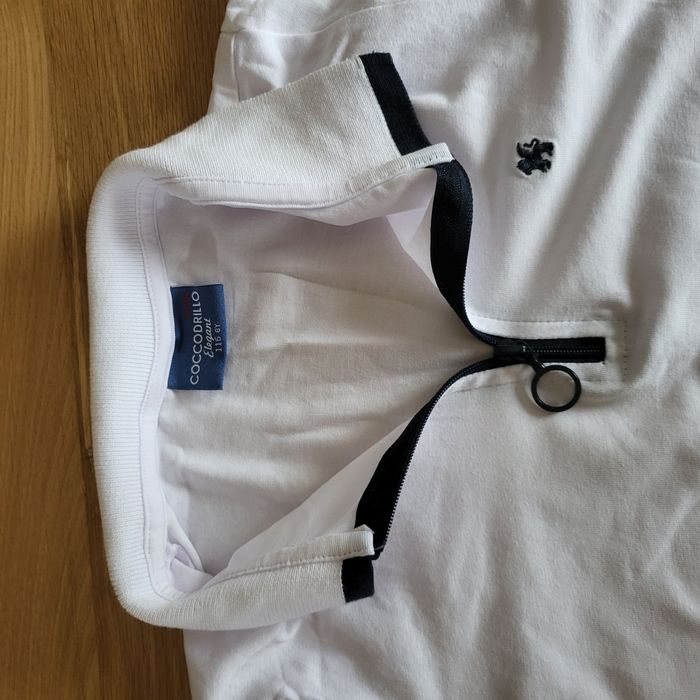 Vesta, cămăși H&M și tricou