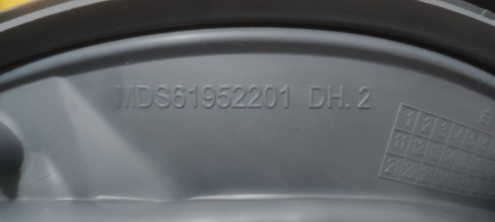 Продаются новые оригинальные манжеты на стиральную машину LG Samsung