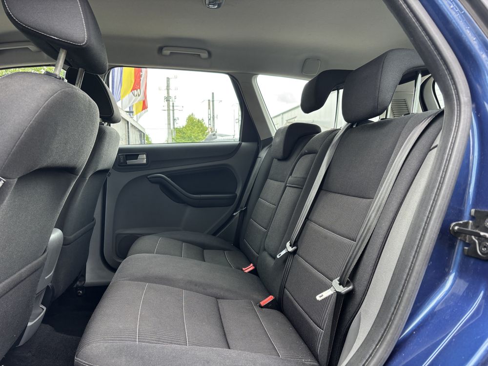 Ford focus 1.8 benzina titanium 2010 euro5 navigatie