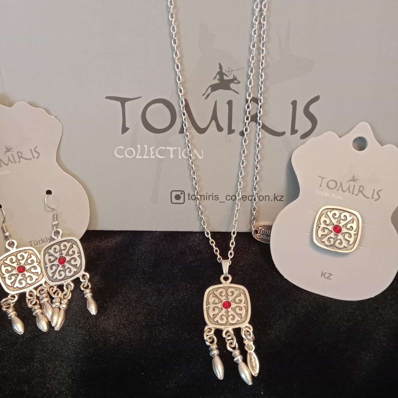 Украшение от Tomiris collection