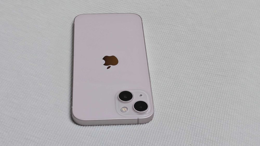Iphone 13 10/10 roz (rar)