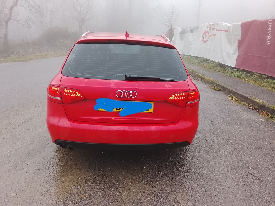 Haion Audi A6 A4 b8 culoarea roșie