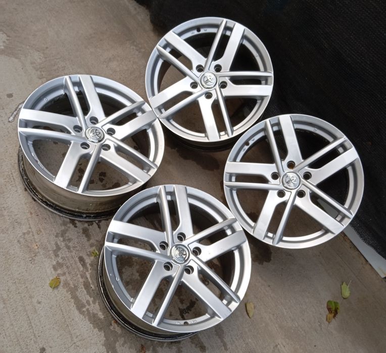 Диски на 17 крепеж 5/114,3  ЕТ 45 J 7.