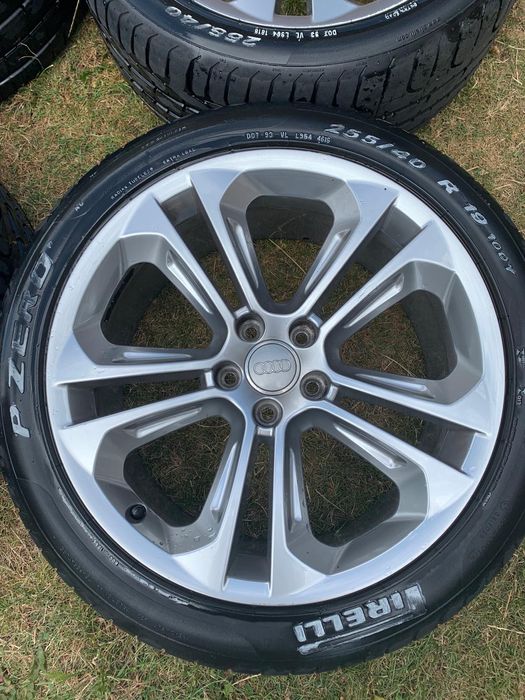 Set 19” Jante Audi Alloy originale, 19” cauciucuri iarnă Pirelli