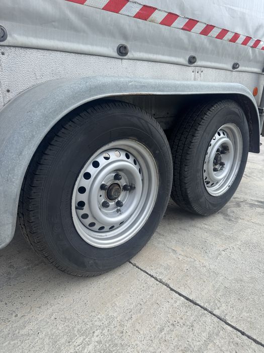 Remorcă auto Oswald cu prelată, dublu ax, MMA 2000 kg