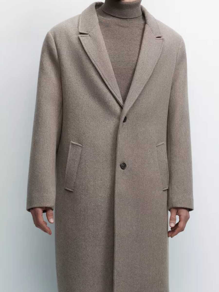 Продаю новое пальто в оверсайз стиле.