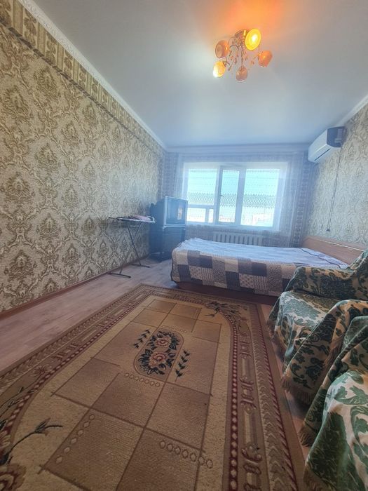 Агентства  сдает 1 комн кв в районе  площади. 2комн 10 000тг. Wi Fi/