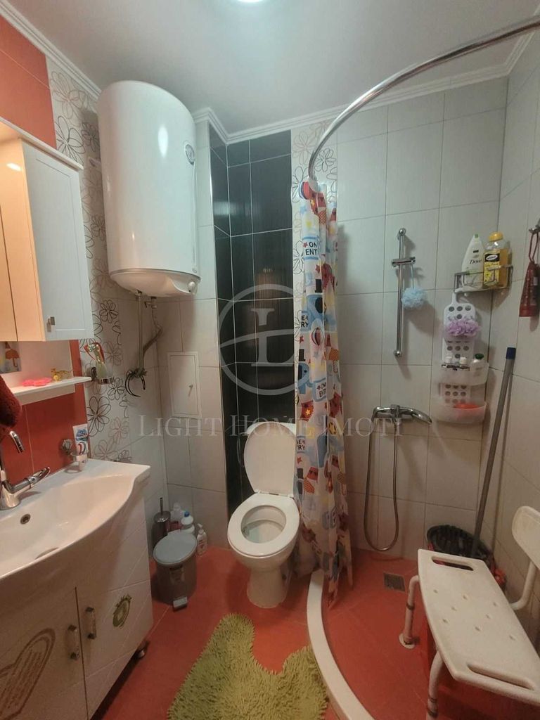 Продава се Тристаен апартамент в Пловдив, Кючук Париж - 78 кв.м за 1597 €/кв.м - Снимка #11