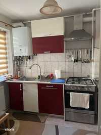 cv 157 Zona Iuliu Maniu! apartament 4 camere decomandat etaj I