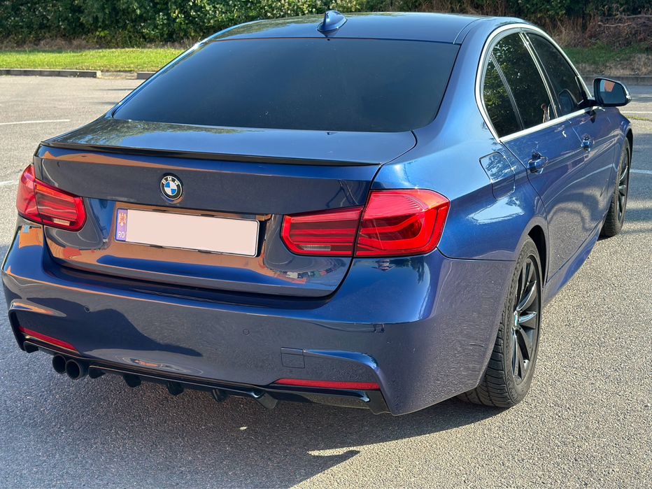 BMW 320D/ F30 2016