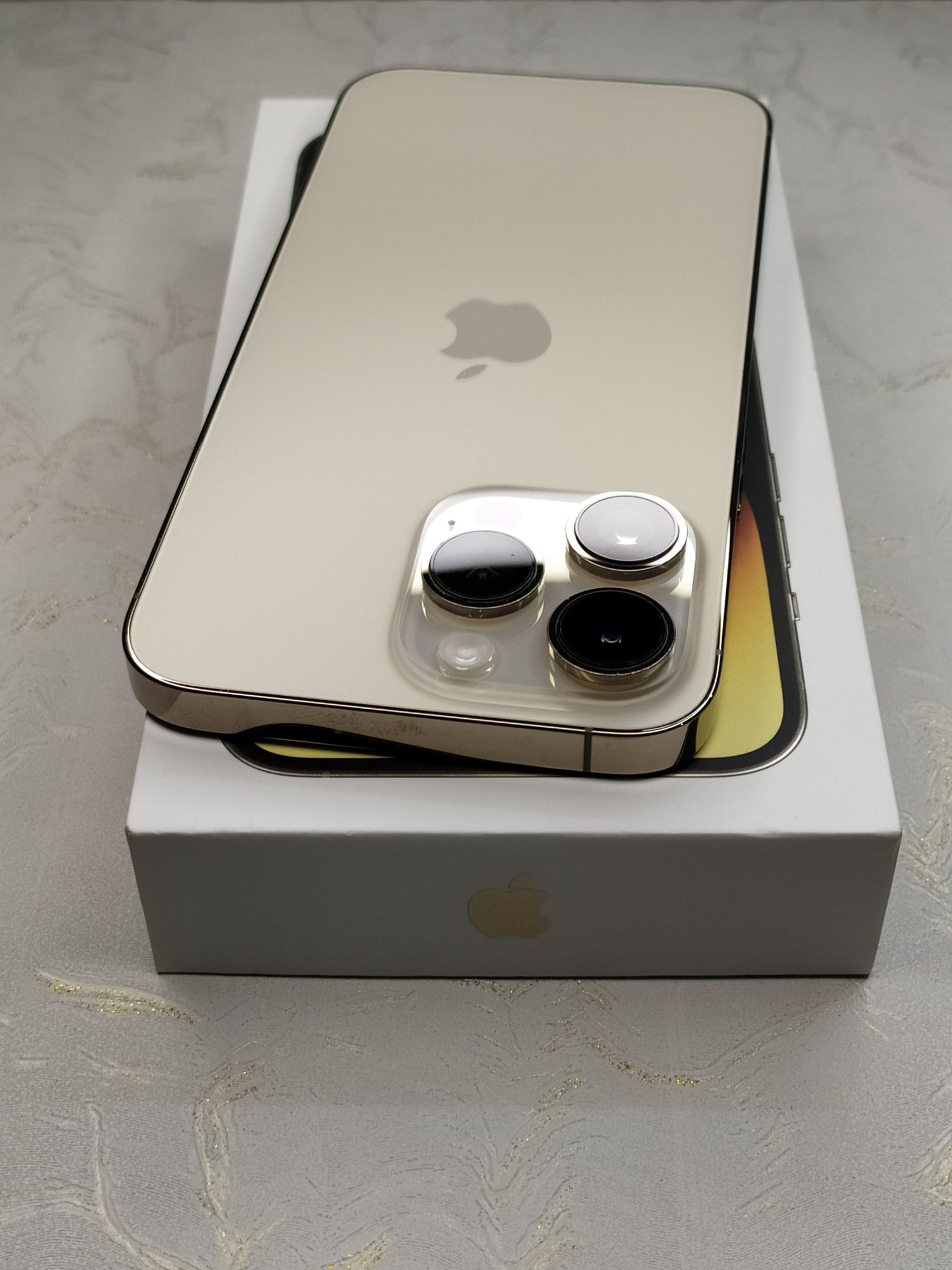 iPhone 14 Pro Max  RX/A