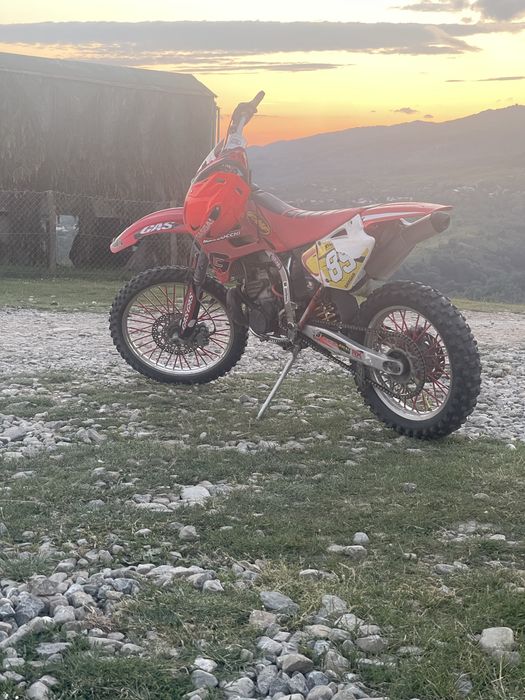De vanzare  Gas gas ec250 ktm beta