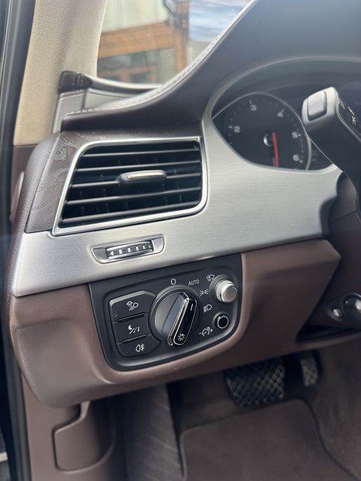 Audi A8 Quattro 2015