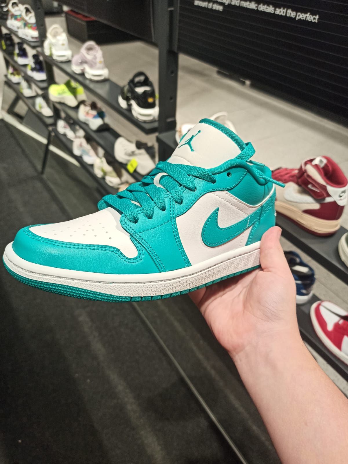 Nike Air jordan 1 low new emerald (W)