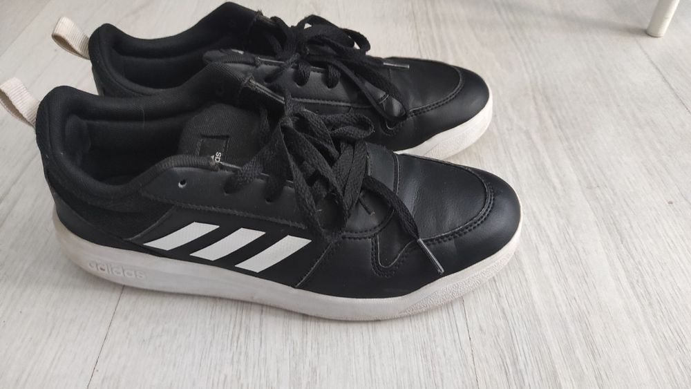 Pantofi sport adidas 38/5 piele