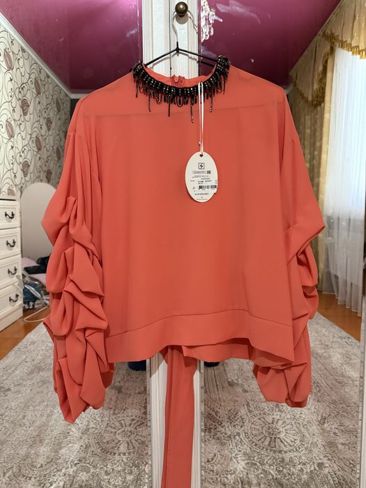 Продаётся новый кофта