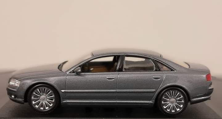 Audi A8 1:43 Minichamps