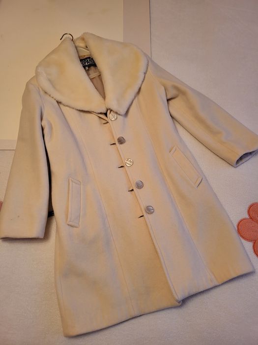 Макси Бяло Шампанско палто яке връхна дреха с пухена яка