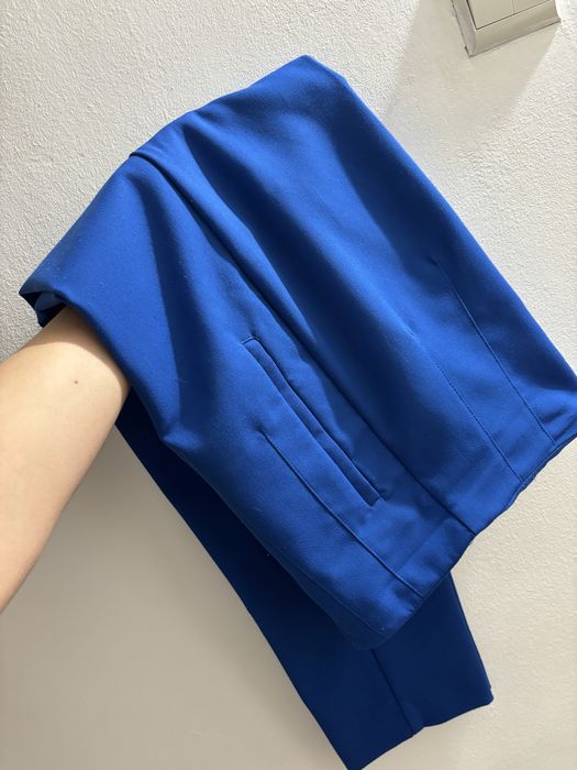 Pantaloni Zara marimea XS