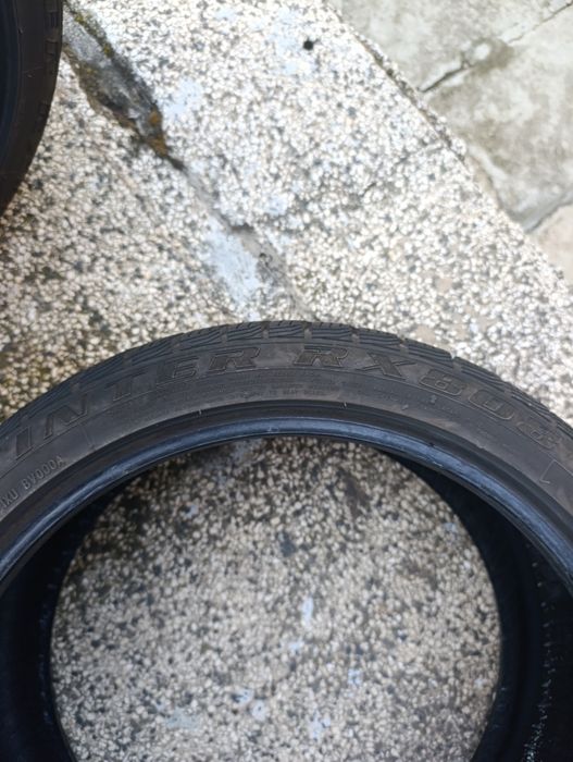 2 бр Зимни Гуми 225/40/18