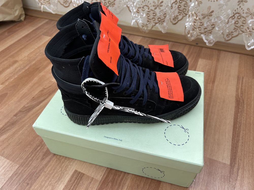 Off White Off Court 3.0