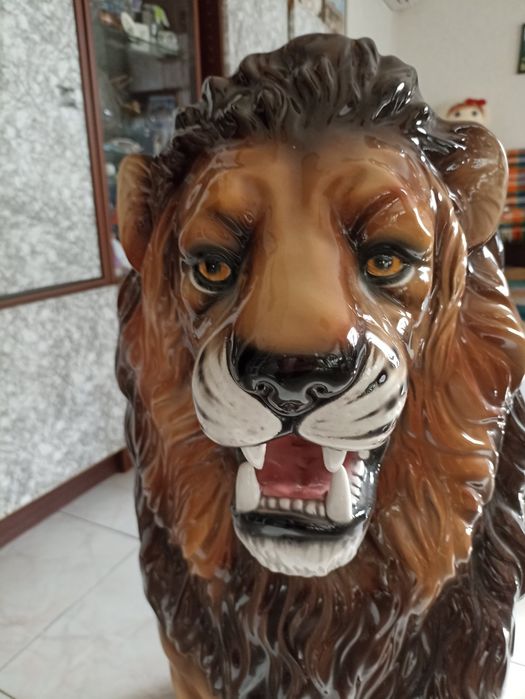 Керамичен декоративен лъв