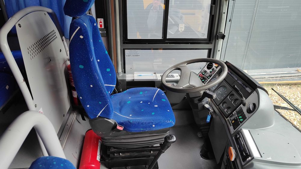 Autobuz Irisbus Midirider 40+1 locuri