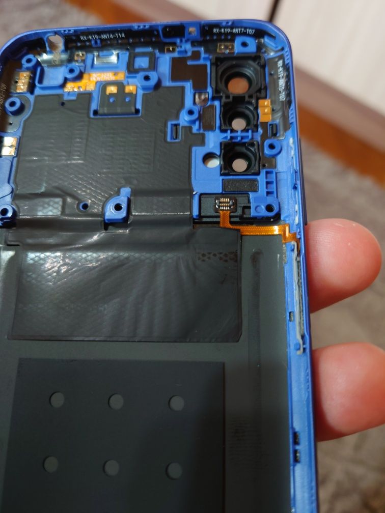 Capac spate și mijloc Xiaomi Redmi note 10 5g impecabil