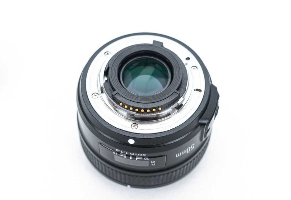 Yongnuo 50mm f1.8 pentru Nikon F