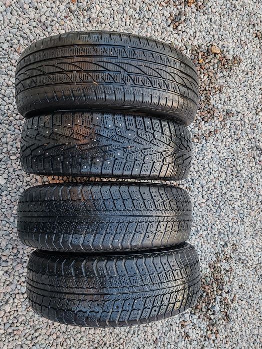 Продам срочно резину в хорошем состоянии срочно