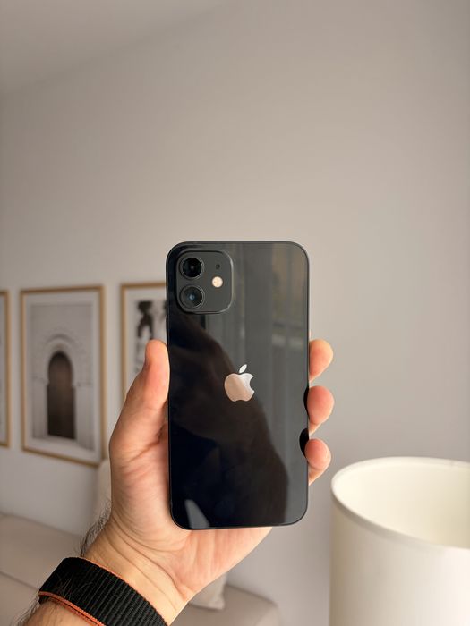 Vând iPhone 12 64gb blue