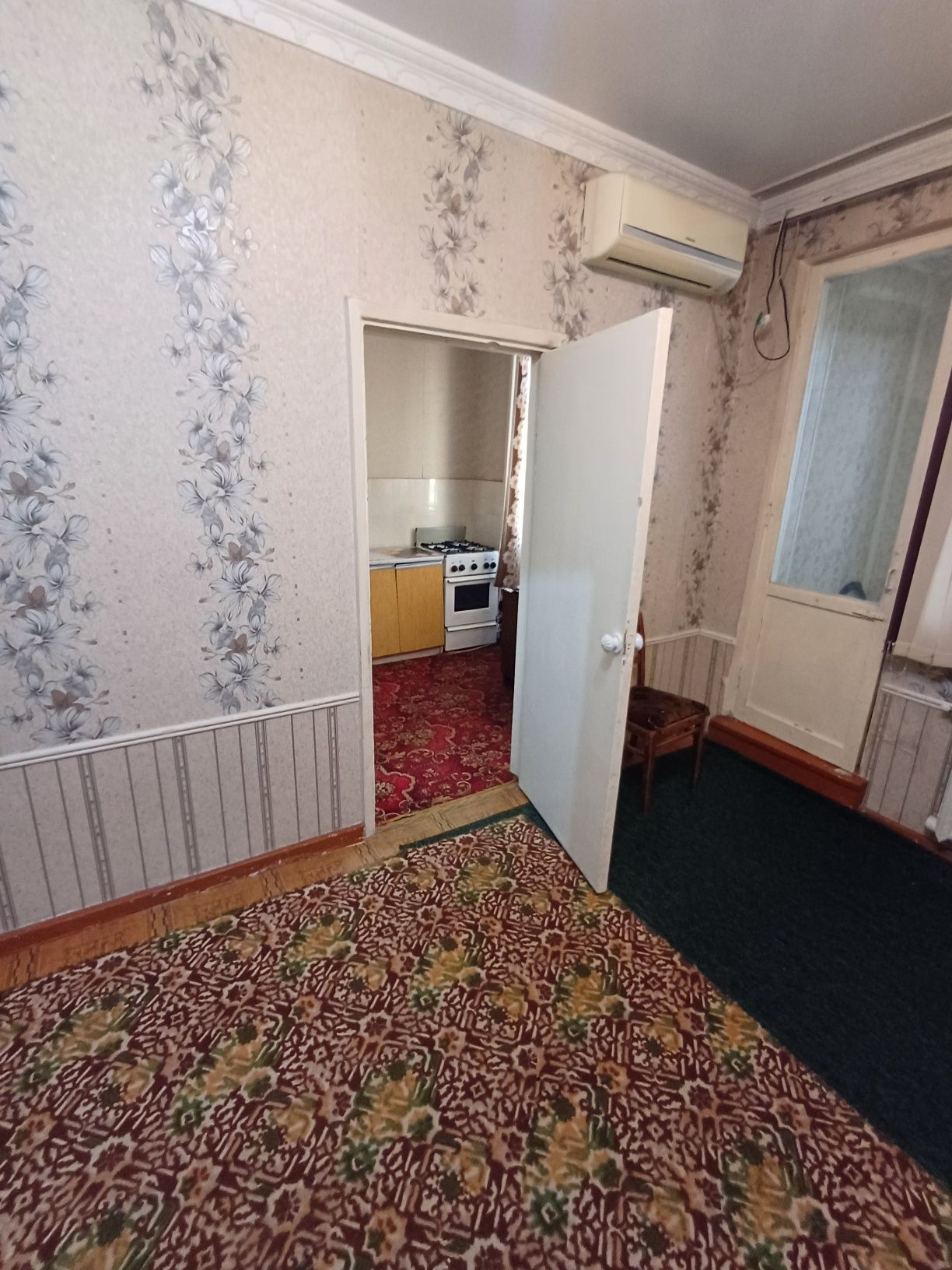 Сдаётся одно комнатний квартира