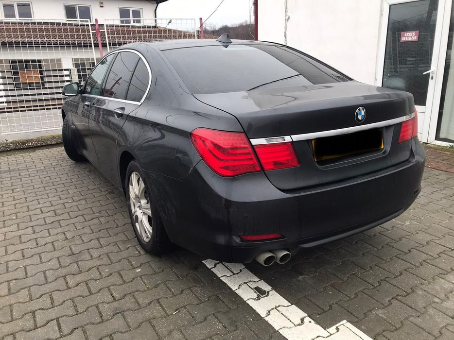 Usa portbagaj haion capota spate bara spate bmw seria 7 f01 f02