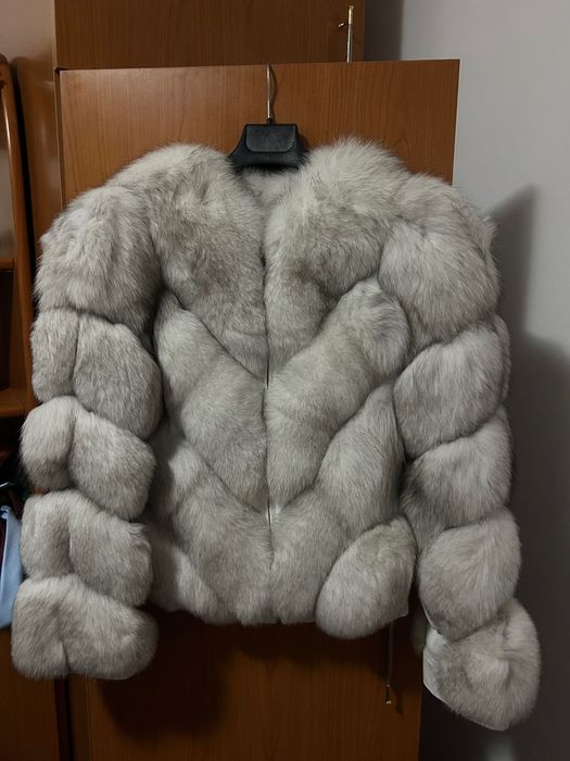 Blană naturală de vulpe polară
