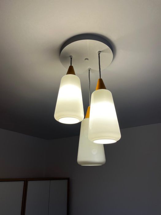 Lustra sticla si inox