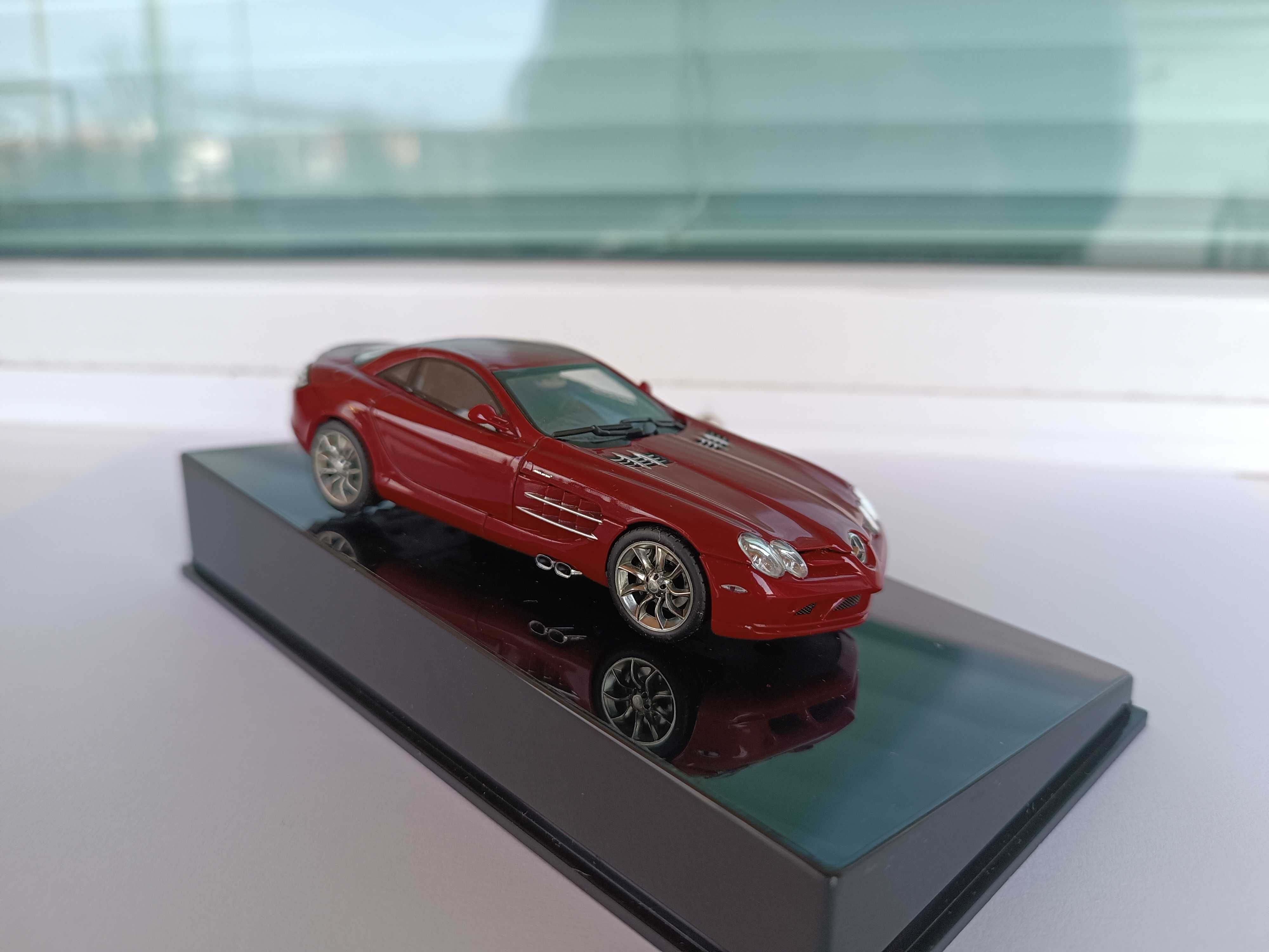 Колекционерски модел 1:43 AUTOart - Mercedes McLaren SLR