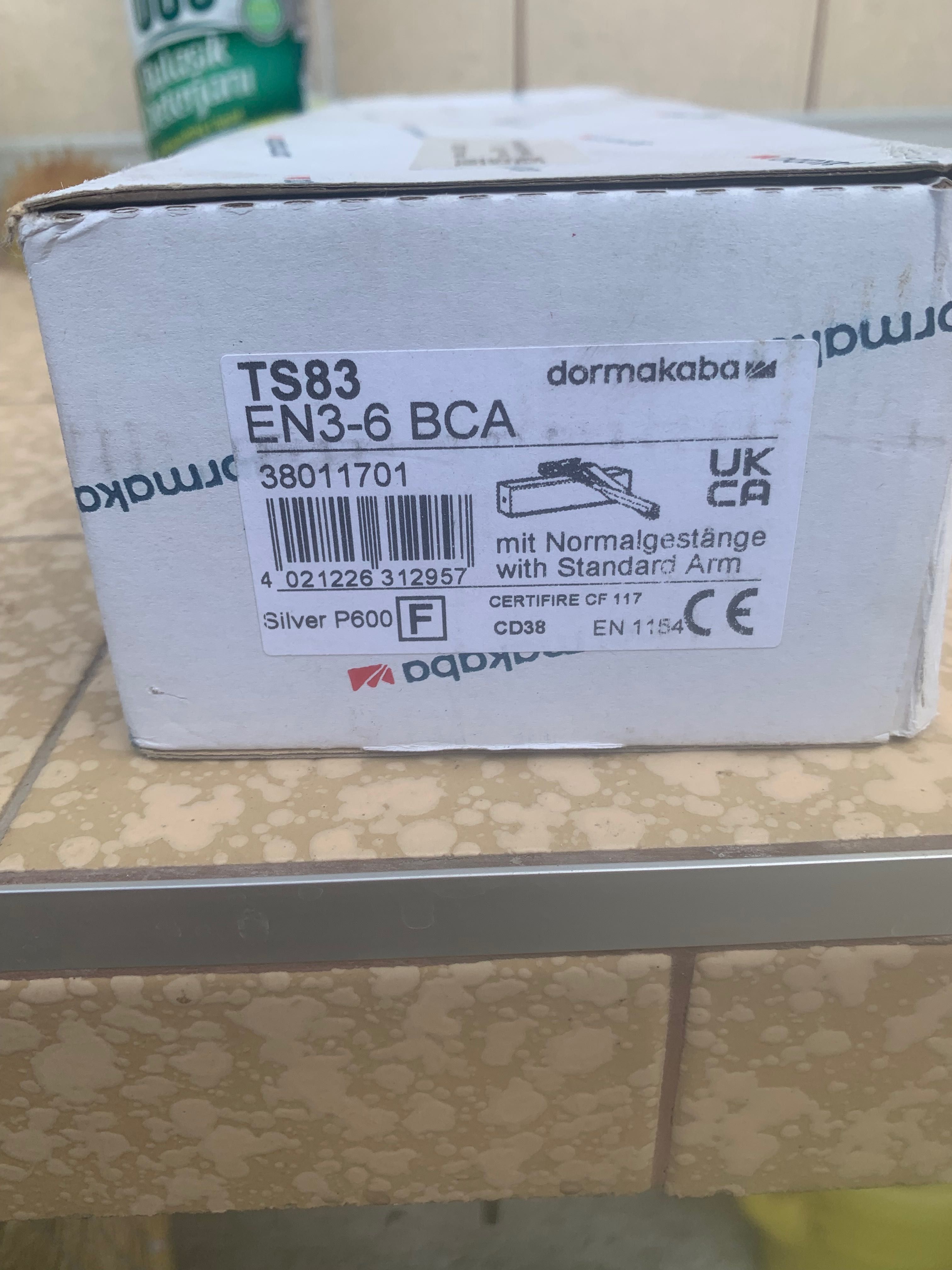 Автомат за врата DORMAKABA TS 83 EN3-6