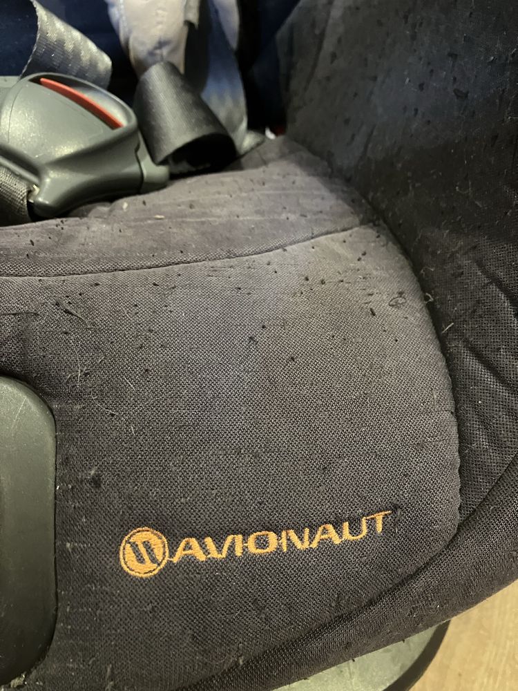 Детско столче за кола Avionaut Glider Softy за монтаж с колани