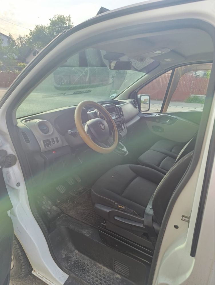 Renault trafic 2016