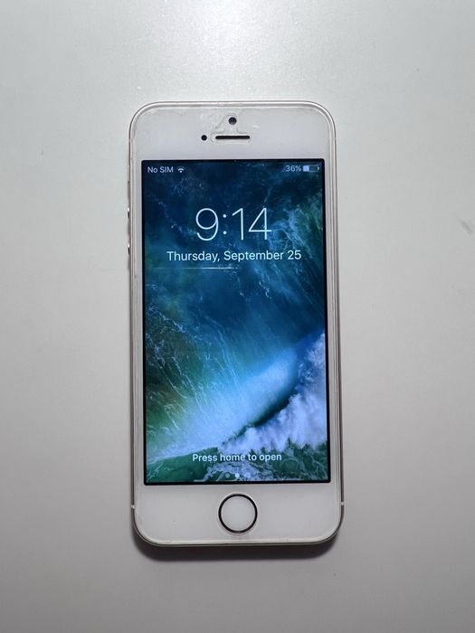 iPhone 5s цвят злато