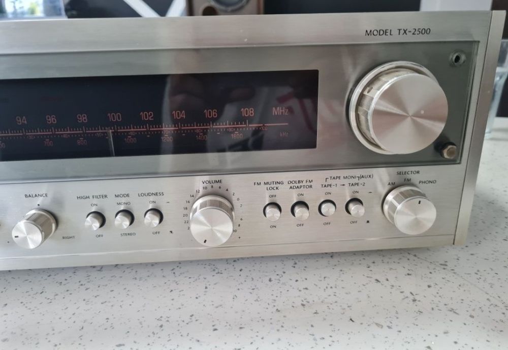 Amplituner Onkyo TX-2500