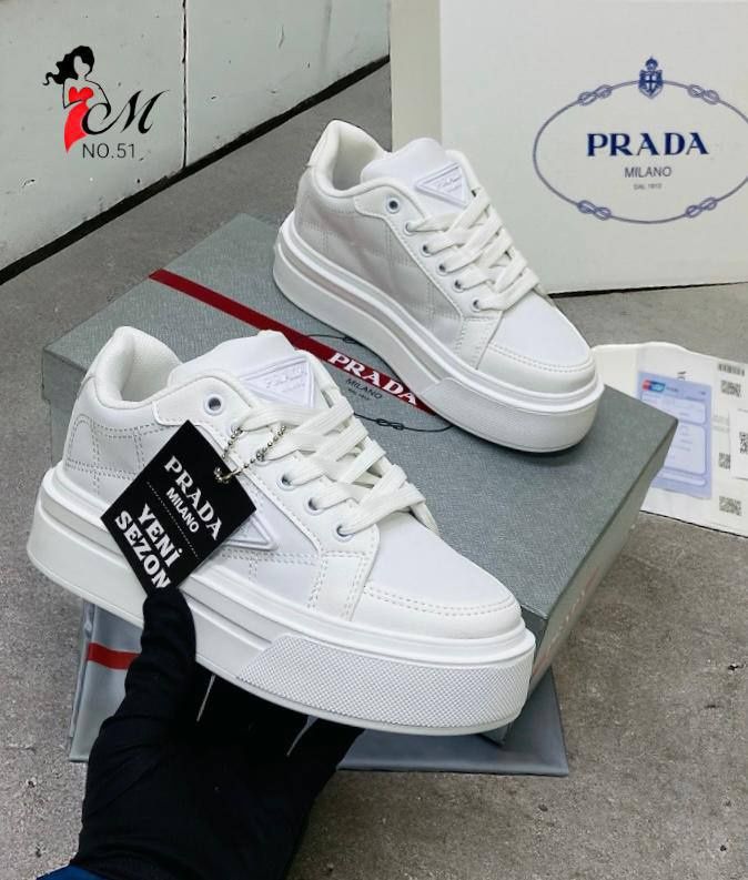 Adidasi prada
36-40
270 lei