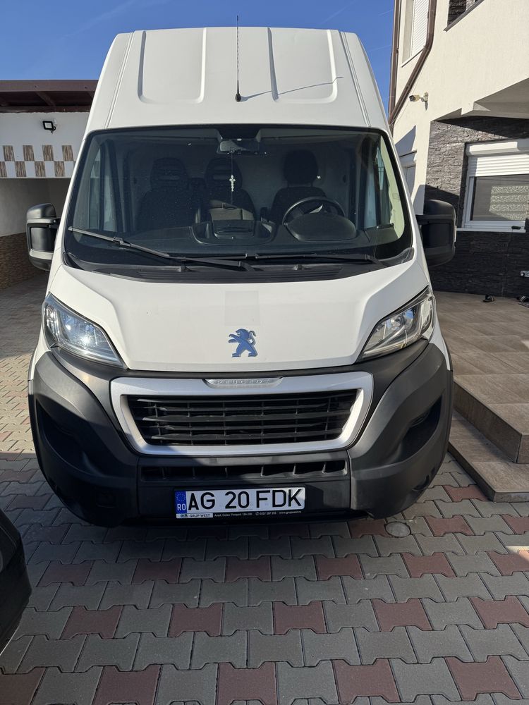 Ofer servicii de transport marfa
