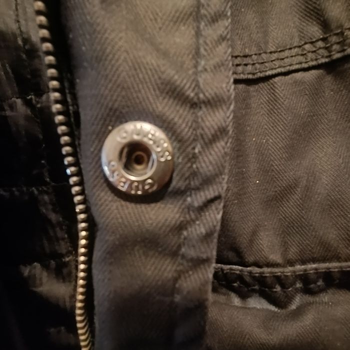 Geaca Guess impermeabila