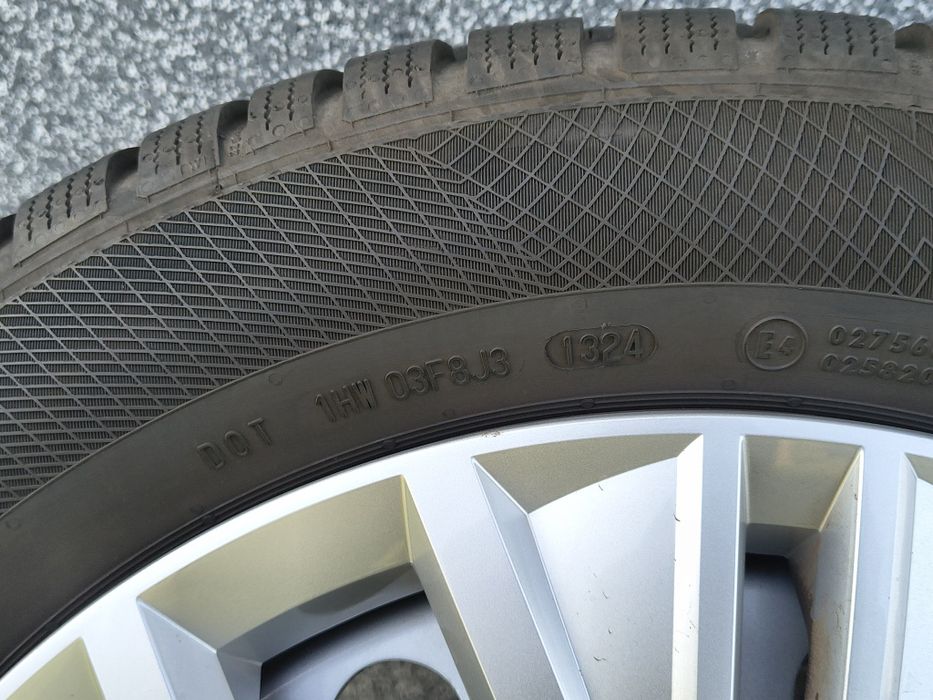 Jante originale Otel Volkswagen CADDY 215/55R17 Dot 2024