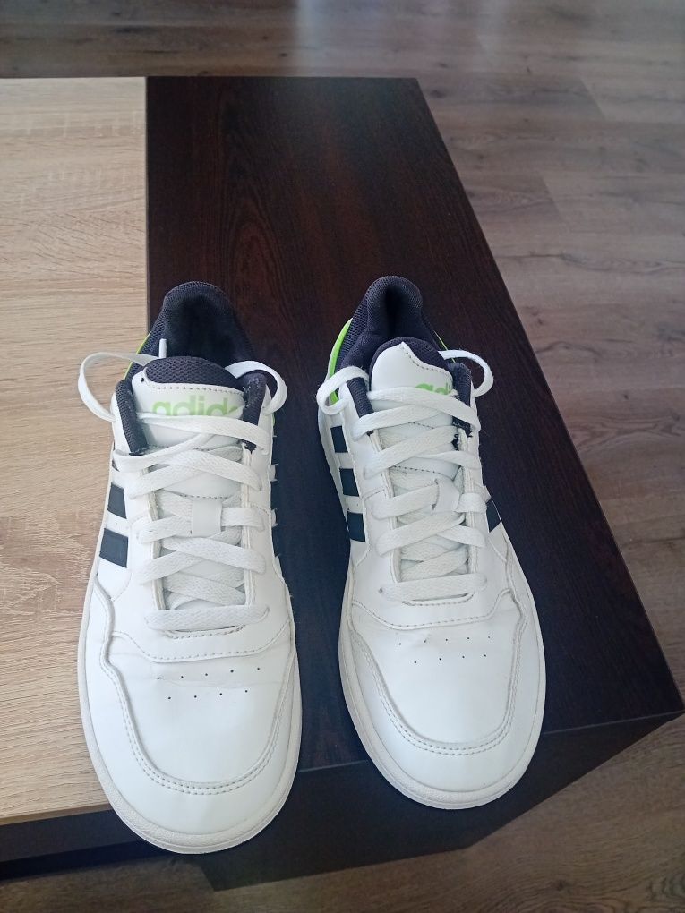 Маратонки ADIDAS