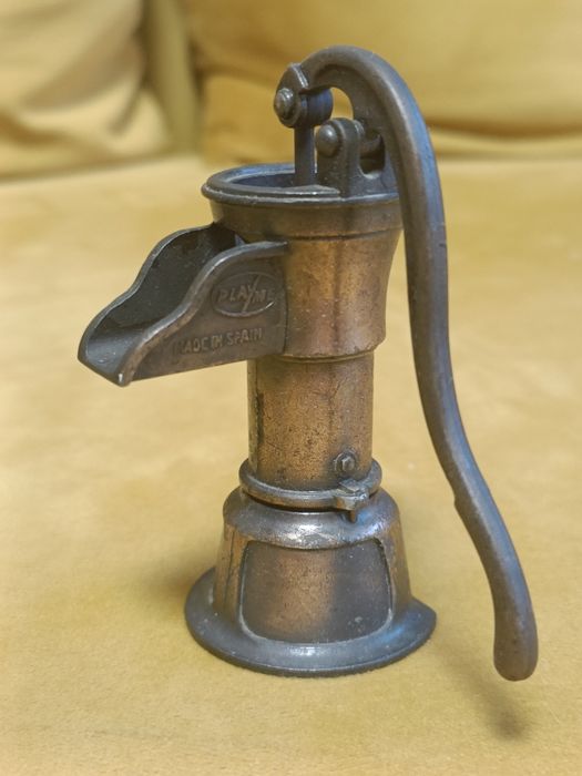 Ascuțitori metalice PlayME