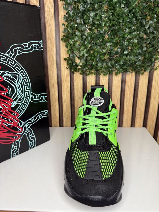 Versace Chain Reaction Black Green 42
