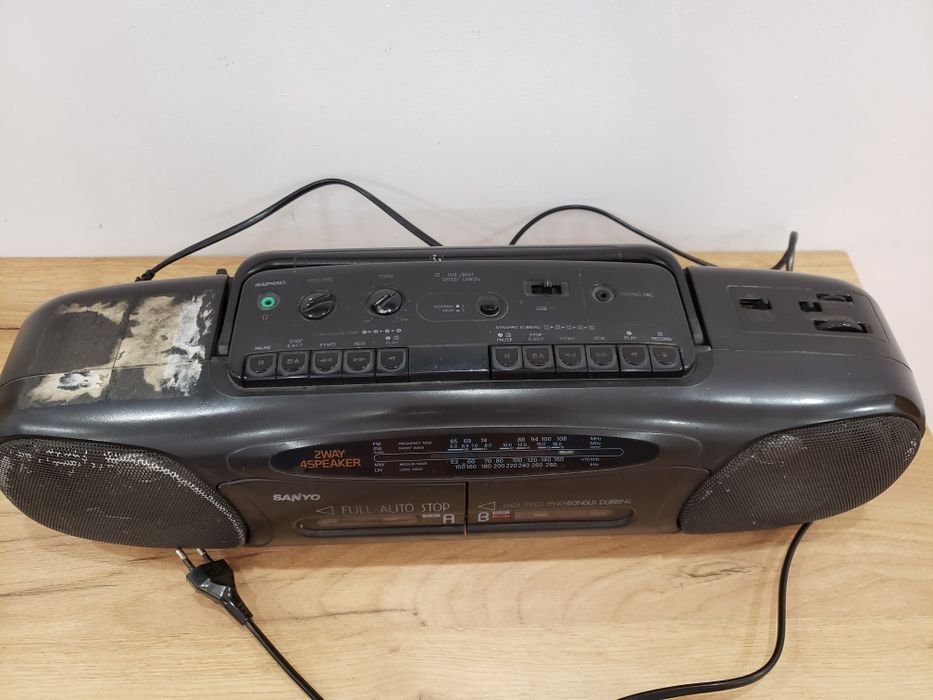 Радиомагнитофон. Япония