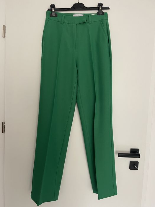 Pantaloni Reserved